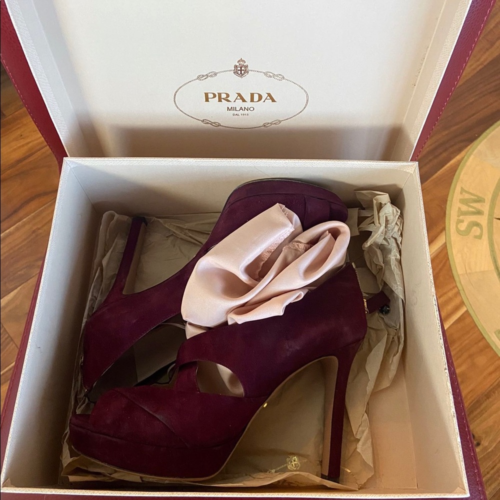 PRADA Purple Suede Slingback Heels